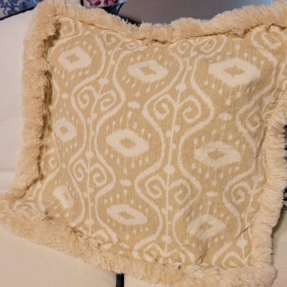 1 Custom made ikat medallion cream beige fabric pillow cover brush fri…